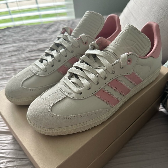 adidas Shoes - adidas Samba Pharrell Humanrace Aluminium